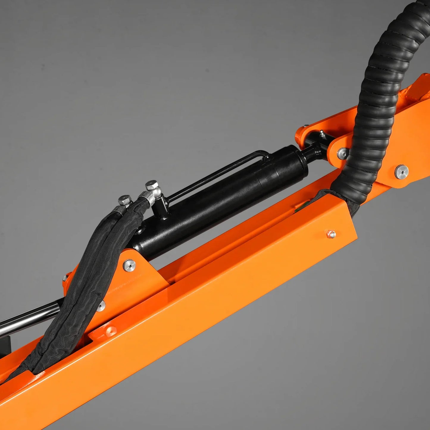 MechMaxx ERM80 Flail Mower 31.5" Remote Control 3-Point Boom Maximum Reach 11' 2" 20-55 HP New