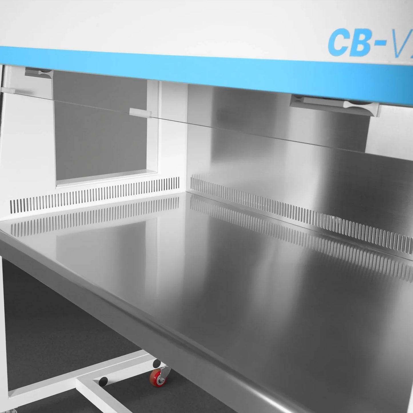 MechMaxx CB-V2Pro Laminar Flow Clean Bench 57.5" Wide Vertical HEPA Filtration UV Sterilization ISO Class 5 New