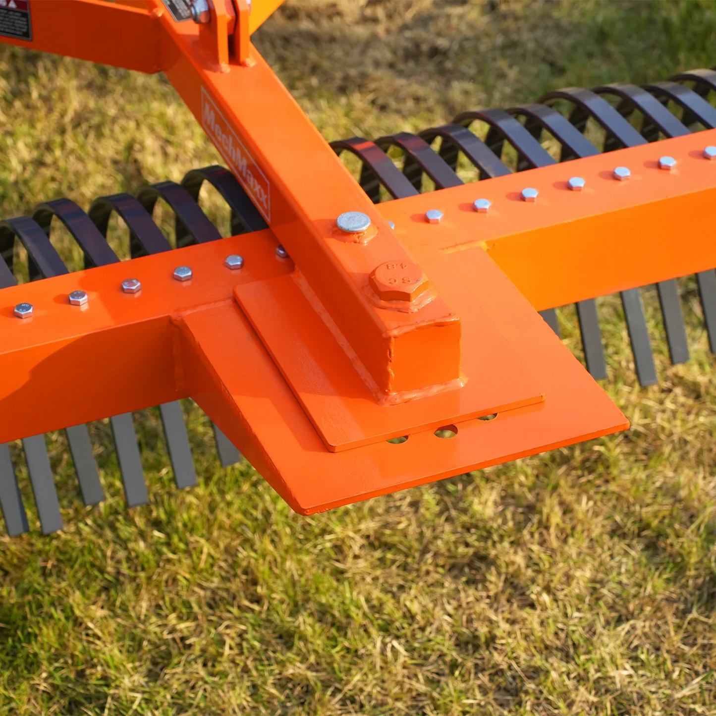 MechMaxx LR84W Landscape Rake 84" Bolt-On Wheels 42 Tines 3 Point Hitch Tractor Attachment New