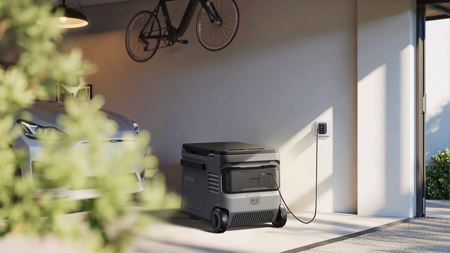 Anker SOLIX EverFrost 2 Electric Cooler 40L charging