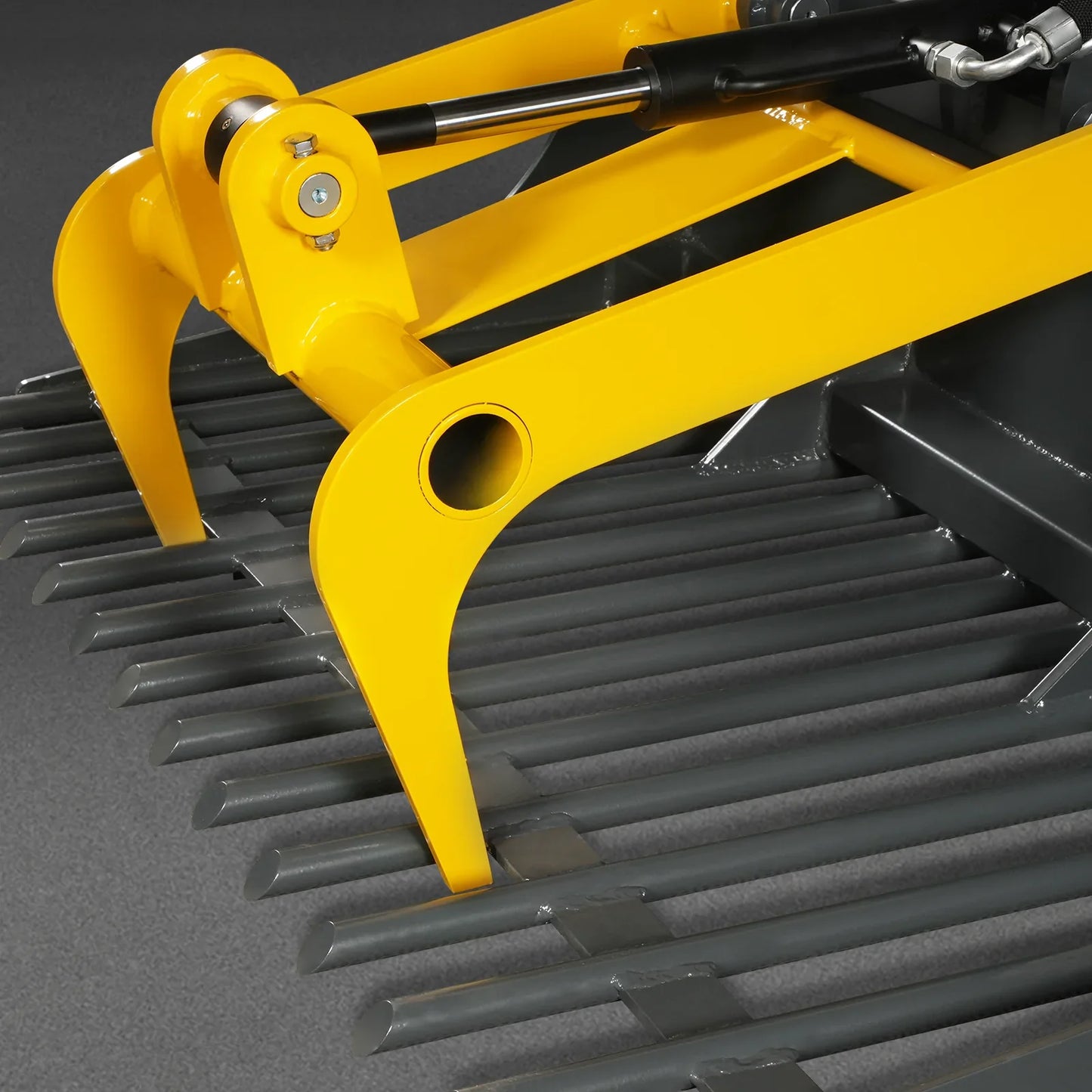 MechMaxx RGB44 Skid Steer Grapple Bucket 20" Mini Rock Grapple Bucket New