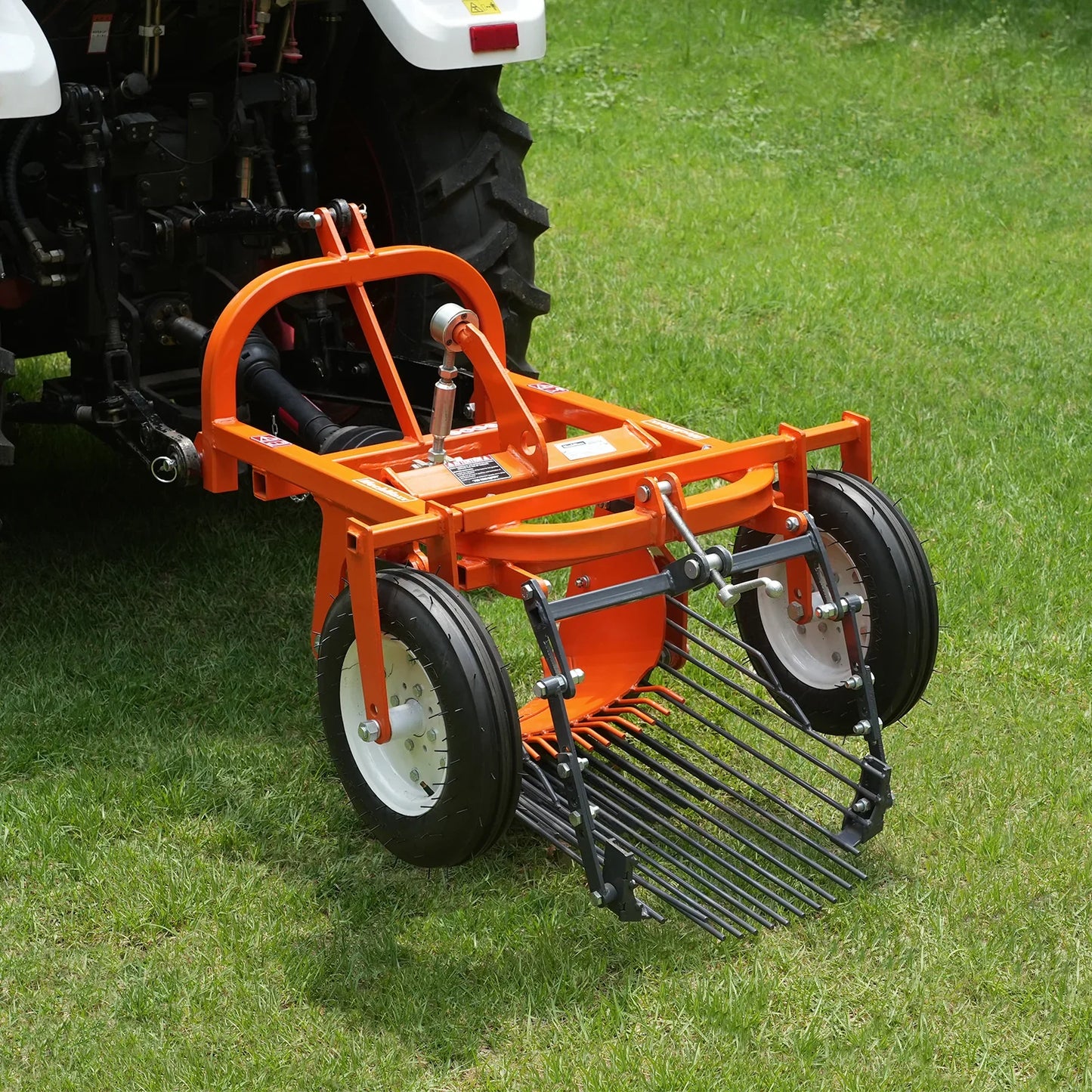 MechMaxx PH19 Potato Harvester 3 Point One Row PTO Driven Potato Digger Picker New