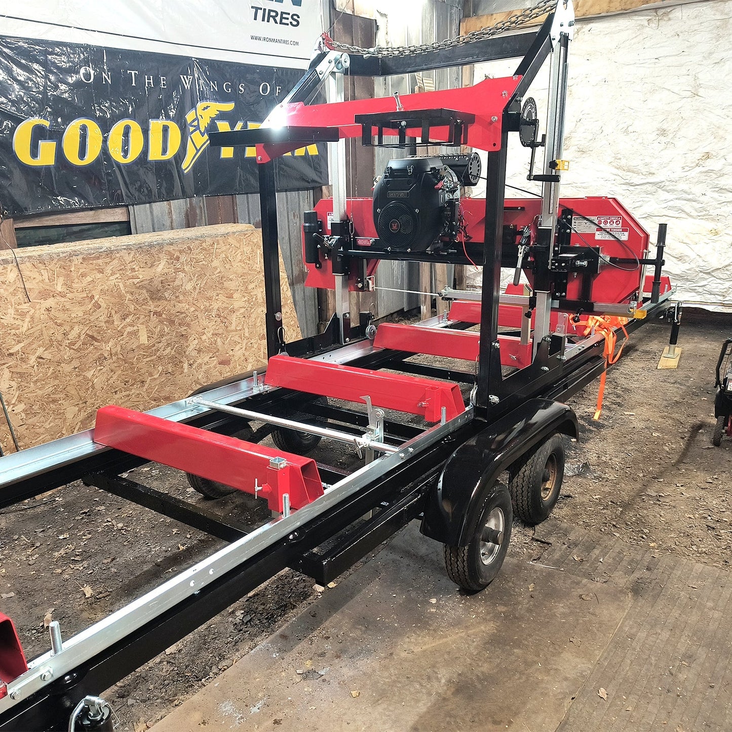 MechMaxx SM36 Sawmill Portable 36" Board Width 25 HP 750cc ZONSEN V-Twin Engine 20' Track Length New