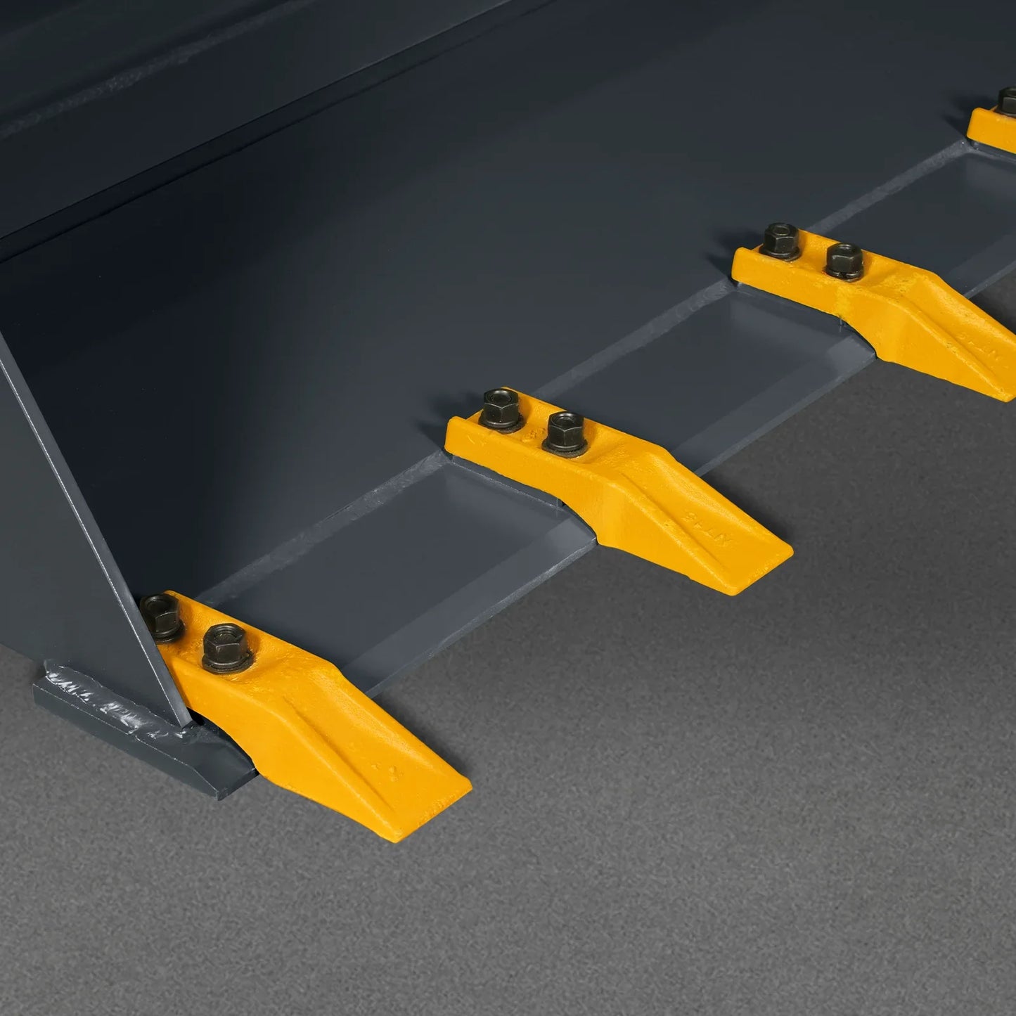 MechMaxx BT44 Skid Steer Bucket 44" 4"-1 Combo Mini Attachment Quick Attach Universal Mount New