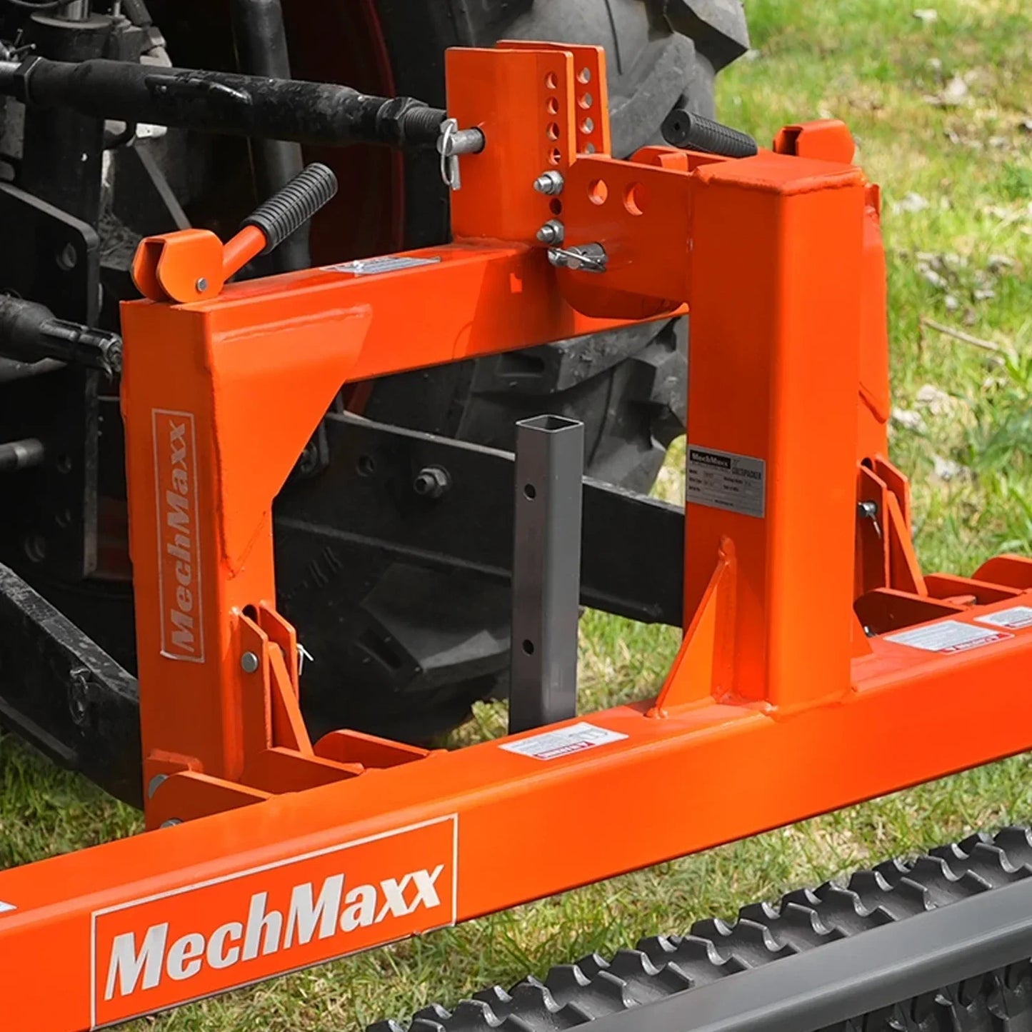 MechMaxx TCP1072 Cultipacker 72" 32 Ductile Iron Wheels Scraper Bar Category 1 and 2 3 Point Hitch Tractor Attachment New