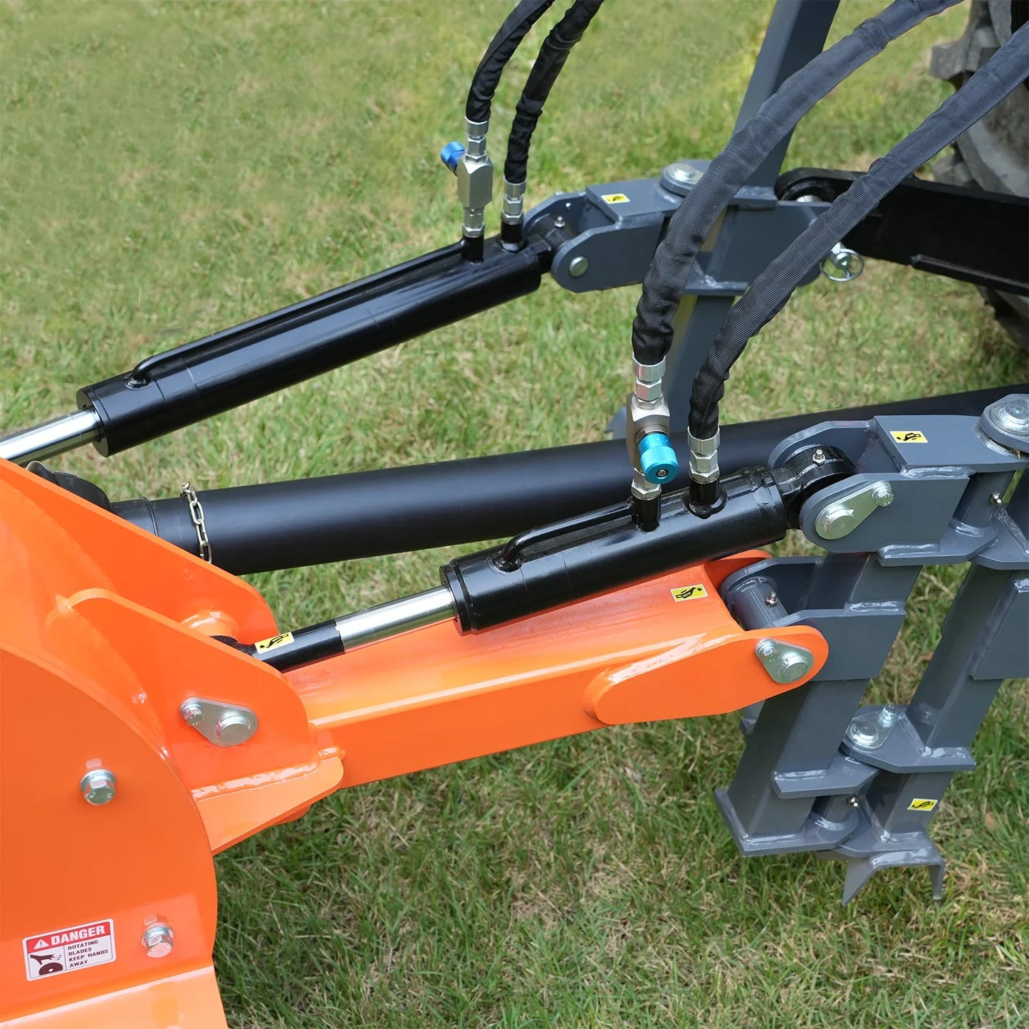 MechMaxx TSG61 Stump Grinder 24" Cutting Wheel Hydraulic Cylinders PTO Shaft Included Slip Clutch 35-60HP New