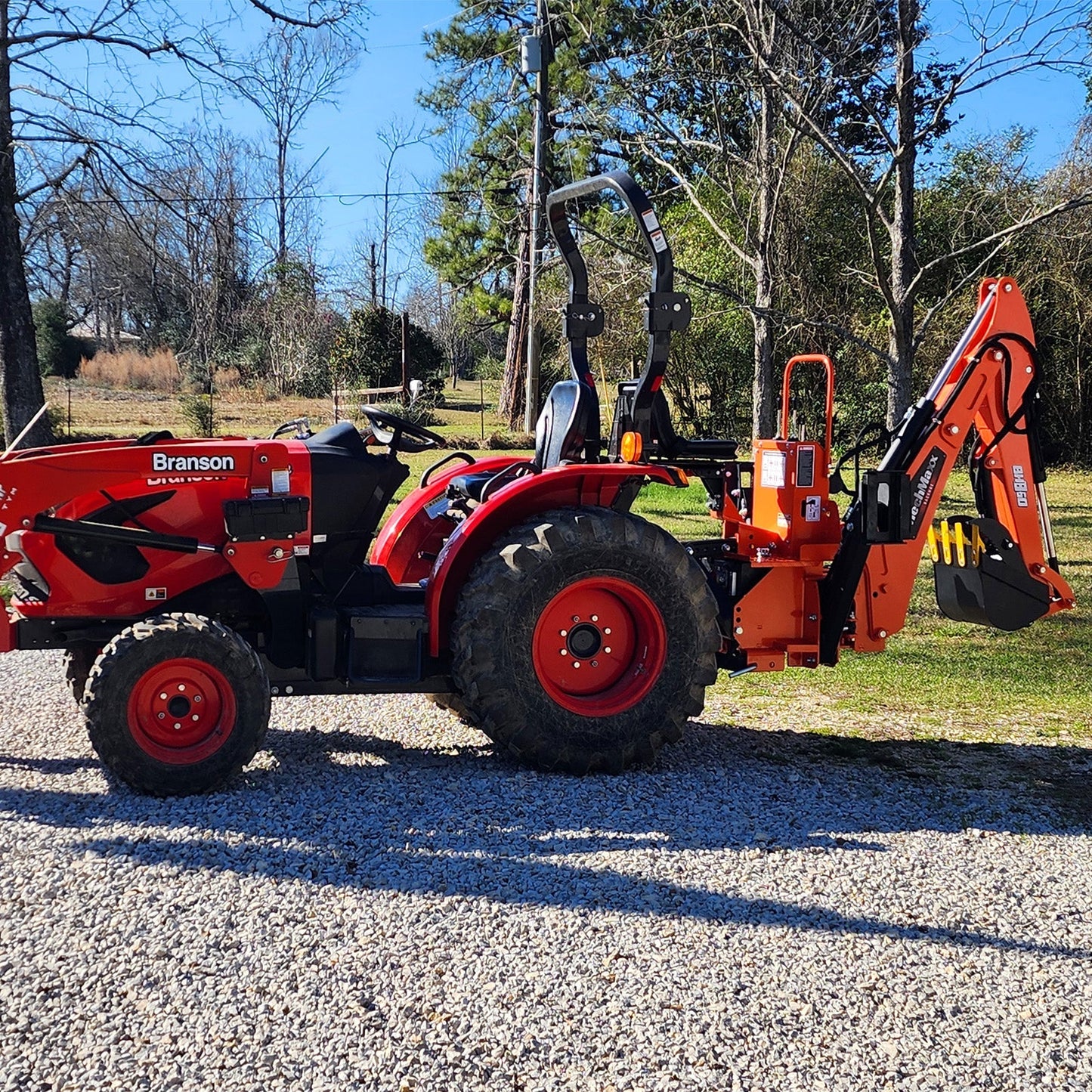 MechMaxx BH860M Tractor Backhoe Attachment 9' Mechanical Thumb 15" Bucket ISO/SAE Switchable Controls 25-100 HP New